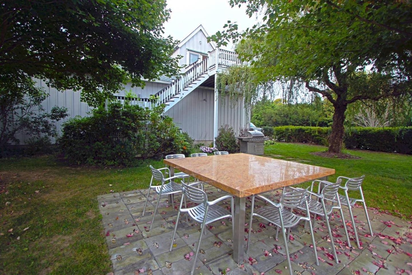 Large Modern North Fork Barn:Vineyards In Backyard, Harbes Farms Villa Mattituck Exterior photo